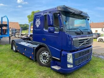 Volvo FM 500, nejnovější tachograf VDO G2V2