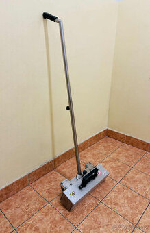 Pojízdný magnetický sběrač, šířka 400 mm