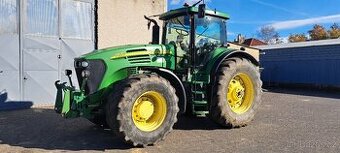 John Deere 7920