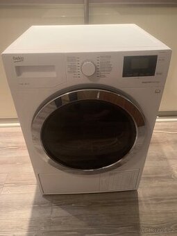 Sušička BEKO DS 7534 CSRX1 k opravě