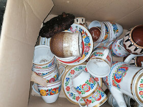 Malované šálky, podšálky, konvičky, talířky, hrnečky