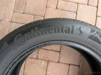 Pneu letní 215/55 R17 Continental 2 ks