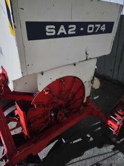 SAZEČ BRAMBOR SA2-074,V ORGINALNÍM STAVU