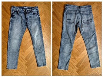 PRODÁM ZNAČKOVÉ DŽÍNY RESERVED VELIKOST 32/32