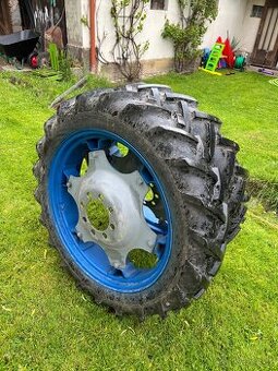 Prodám kola na Zetor 30