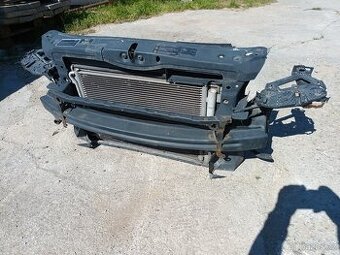Škoda octavia 2 chladicova stena