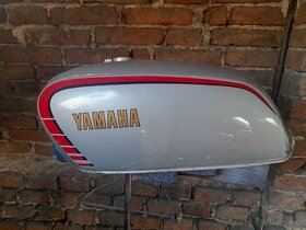 Orig. Nadrz Yamaha XS 400 - 1