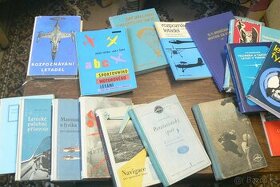 letecké učebnice a čtivo