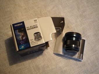 Zuiko Premium