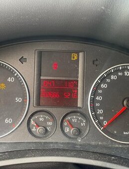 ÁČKA nereagujte 1,9 tdi 77kw STK na rok a třičtvrtě 208000km