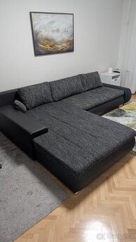 Rozkládací sedačka s úložným prostorem