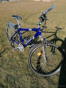 Trekové kolo Maxbike