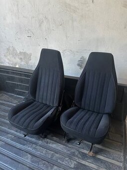 Přední sedačky Chevrolet Camaro a jiné GM vozy