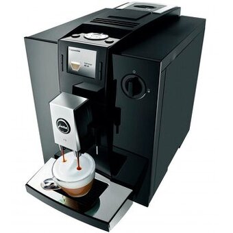 Kávovar Jura F9 Piano black