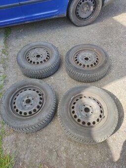 Zimní gumy 195/65 R15