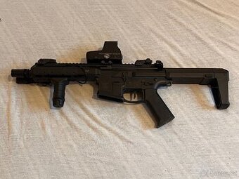 Prodám ar15, glock 17 a akm