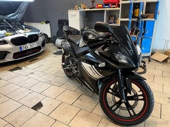 YAMAHA YZF-R125