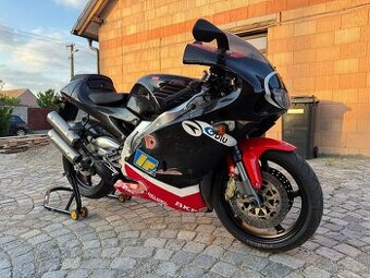Aprilia RS250 - 1