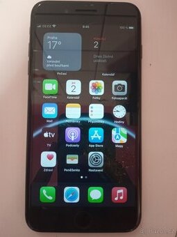 iPhone 8 Plus