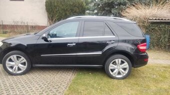 Prodám Mercedes ml350w164 165 kw