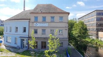 Prodej komerční budovy v centru Strakonic