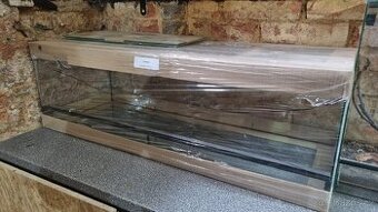 Terárium nové. 110x40x35. 5mm