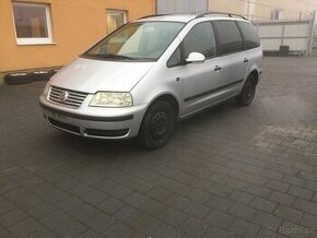 VW Sharan RV 2001 2.0MPI 85kw. ATM,FUZ,LA7W.