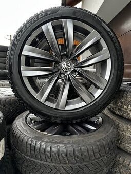Alu kola 5x112 r18 s pneu (arteon18)