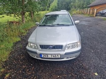 Volvo S40