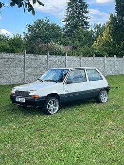 Renault r5