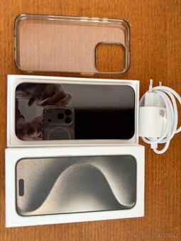 Apple iPhone 15 Pro, 256GB přírodní titan