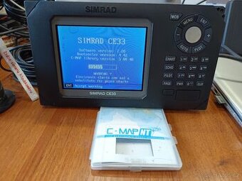 Simrad CE33 mapový plotter + fishfinder