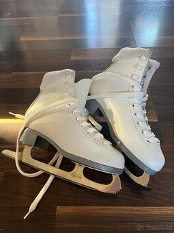 Dětské brusle 34