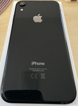 iPhone Xr, baterie 90%