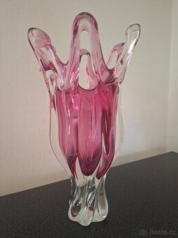 Velká skleněná váza