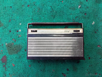 Prodám tranzistorové rádio Tesla Dolly