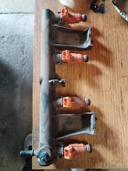 Vstřikovací Lišta - Rampa Se Vstřiky 198537 9636520780 1,6 1