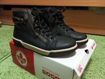 Zimní dámská obuv Rieker vel.37