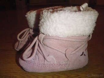 077 - Kožené capáčky NEXT vel. 0-3 měsíce NOVÉ - SLEVA 50%