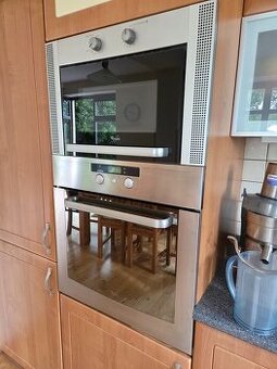 kuchyňská inka se spotřebič