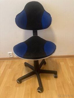 Kancelářská židle