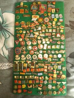 Nabízím podnikové odznaky