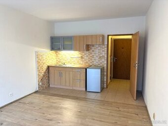 Pronájem garsonky v Kamenici nad Lipou