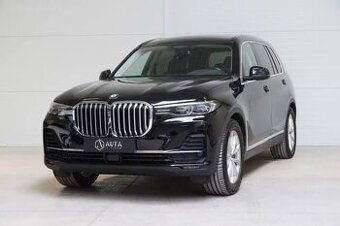 BMW X7, 40D,SOFTCLOSE,PANO,HUD,ČR,DPH