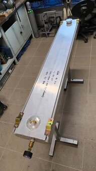 Kempovací nádrž na vodu obytné auto dural