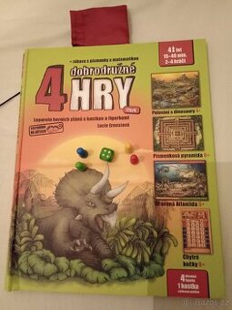 Desková hra s dinosaury