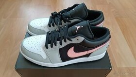 Nike Jordan 1 Low Black Grey Pink - 1