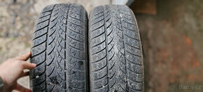 2 zimní pneumatiky 195/60R15 88T 6,00mm DOT 2020 - 1