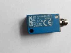 Indukční senzor SICK typ IQ10-03BPS-KT1