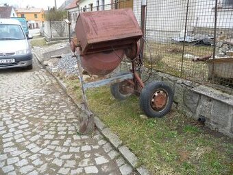 mobilní míchačka 380v , odnímatelná oj.